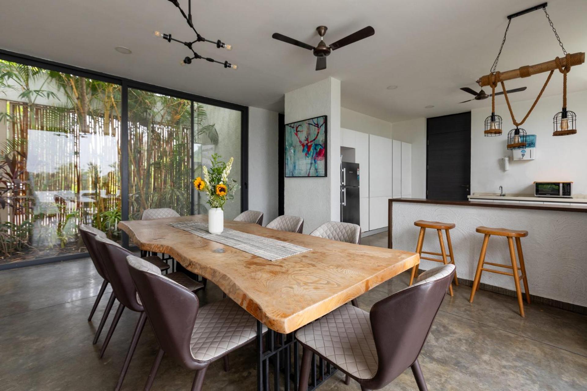 Open House By Stayvista - Nestled In Nature, Featuring A Swimming Pool & Expansive Lawn For A Serene Retreat Shikrapur エクステリア 写真